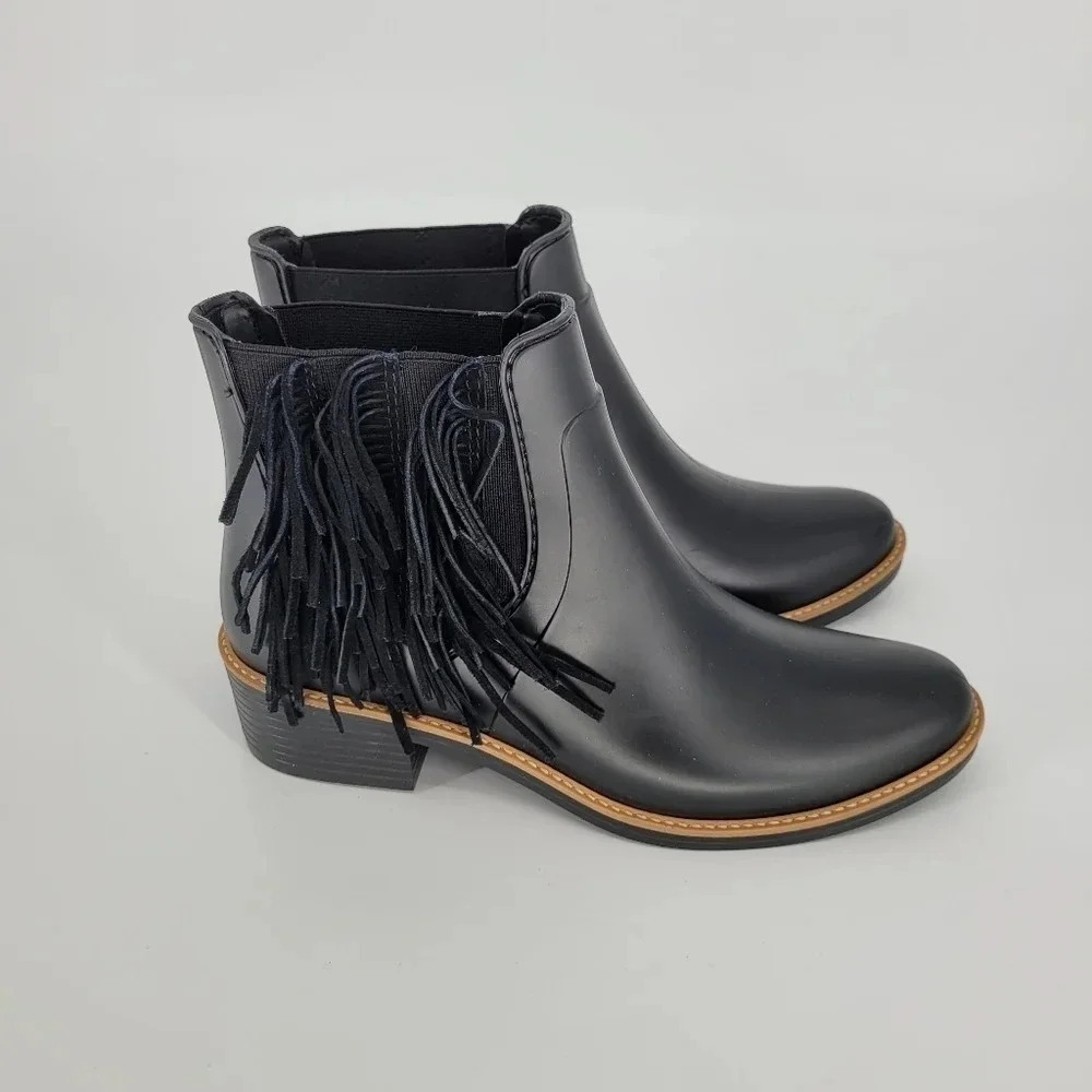 Bernardo Black Leather Fringe Ankle Booties